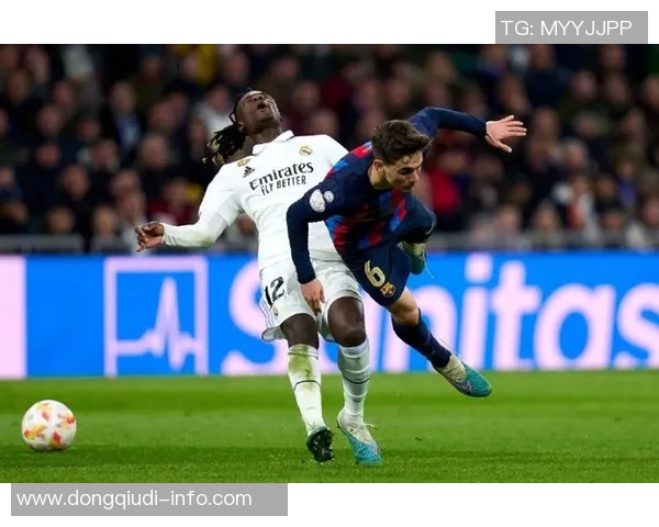 国王杯精彩对决尤文图斯逆转曼联乌龙球成关键时刻