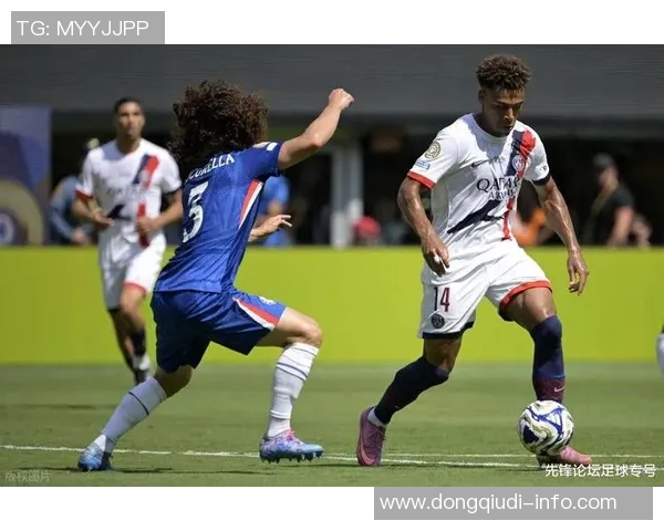 意甲焦点战切尔西与皇马握手言和乌龙球引发争议判罚引热议