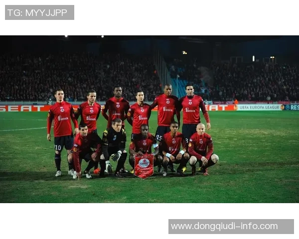 欧联杯激战利物浦与波尔图战平乌龙球瞬间引发全场热烈反响集锦回顾