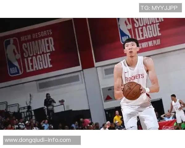 姚明与MoBamba的篮球传奇碰撞：跨越文化的运动魅力与梦想追逐