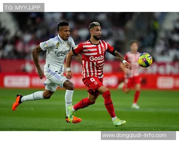 西甲激战巴萨逆转那不勒斯6比2全场沸腾战术解析与精彩瞬间回顾