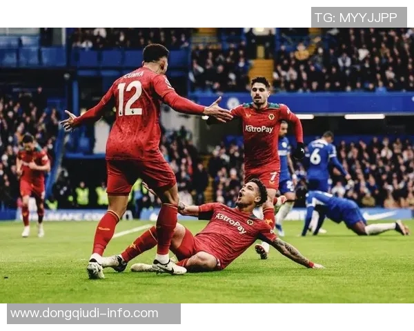 曼联大胜切尔西五球狂潮帽子戏法点燃全场激情赛后点评 曼联大胜切尔西五球狂潮帽子戏法点燃全场激情赛后点评