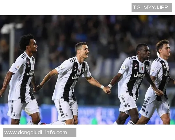 足总杯激战尤文图斯与国米握手言和精彩集锦回顾全场瞬间精彩纷呈 足总杯激战尤文图斯与国米握手言和精彩集锦回顾全场瞬间精彩纷呈